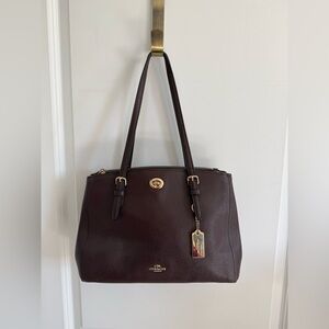 Coach Polished Pebble Leather Tote in Oxblood/Burgundy – Gold Hardware